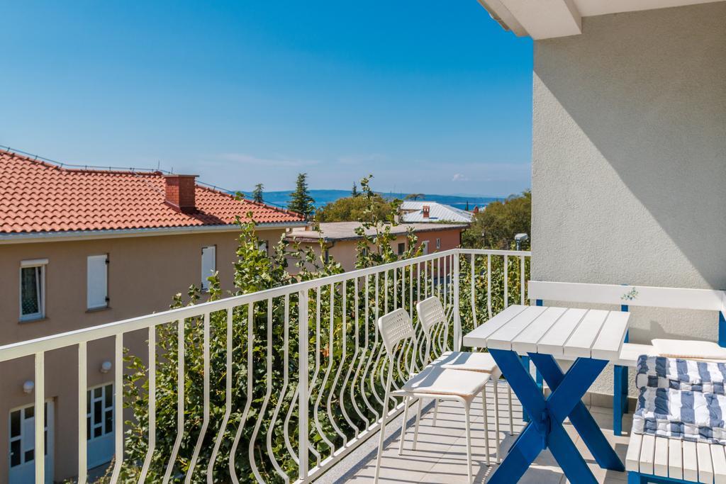 Apartments Seka Novi Vinodolski Exterior foto